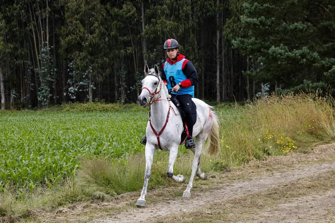 Alejandro Fernández Rubio con "JW JELENIK" 4º en el Campeonato.