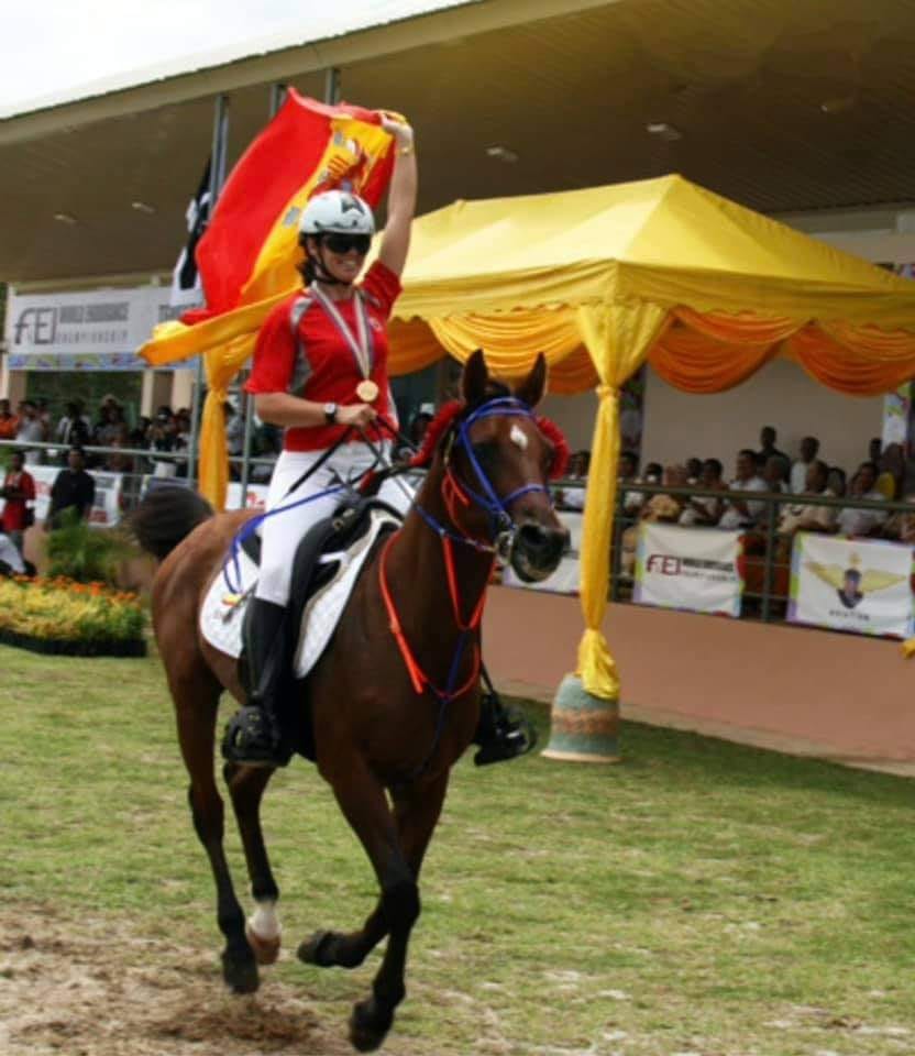 Nobby con María Álvarez.