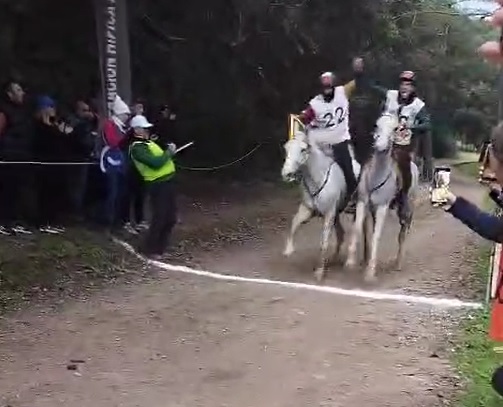  MANNO YAIR con GESTE LA MAJORIE ganador del CEI** (foto de EOL).