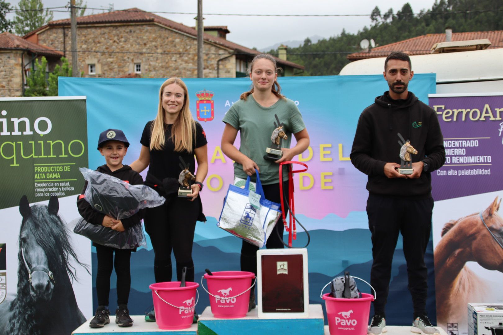 Podio del CEA* de 80 Km.