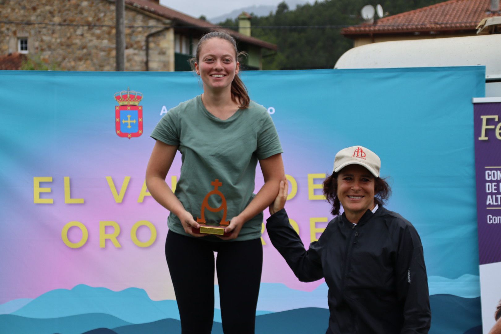 Premio Especial Dª María Ángeles Bravo al Mejor Árabe.