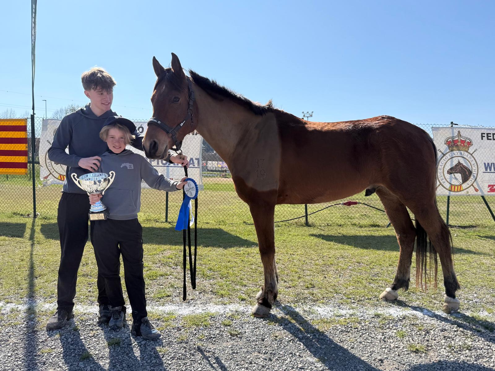 𝐏𝐫𝐞𝐦𝐢𝐨 𝐄𝐬𝐩𝐞𝐜𝐢𝐚𝐥 𝐌𝐞𝐣𝐨𝐫 𝐂𝐨𝐧𝐝𝐢𝐜𝐢𝐨́𝐧 𝟔𝟎𝐤𝐦 de AECCA, (Foto de Sonia Martín).