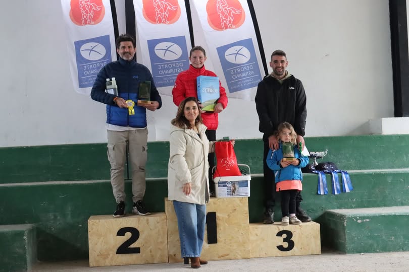 Podio del CEAO* de 80 Km. (Foto de Selena G. Soto),